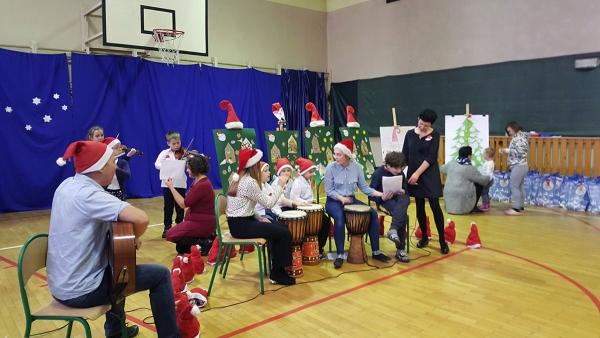 Swiateczna Bombka 16